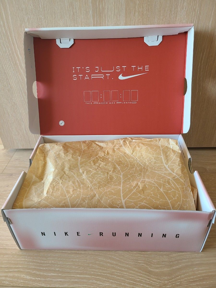 11/1発売国内正規品【新品未使用黒タグ箱付き】NIKE ALPHAFLY3 11/1発売国内正規品【新品未使用黒タグ箱付き】NIKE ALPHAFLY3
