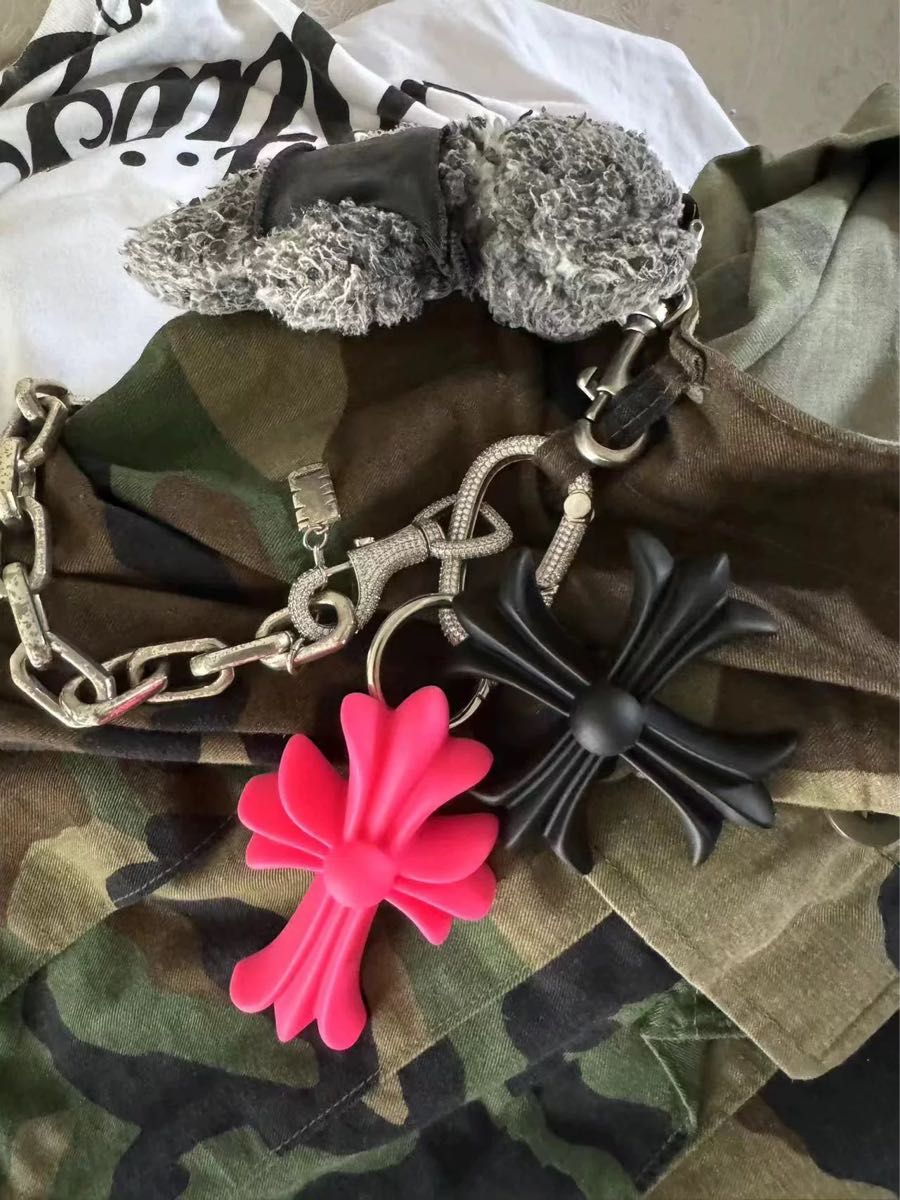 バカデカFAKE heartsクロスブラック 十字架 ネックレス クロム バカデカFAKE heartsクロスブラック 十字架 ネックレス クロム