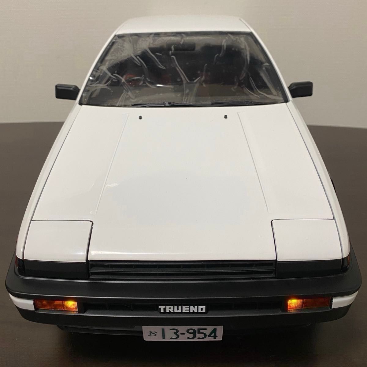 ディアゴスティーニ AE86 1/8 頭文字Dナンバープレートと藤原 ディアゴスティーニ AE86 1/8 頭文字Dナンバープレートと藤原