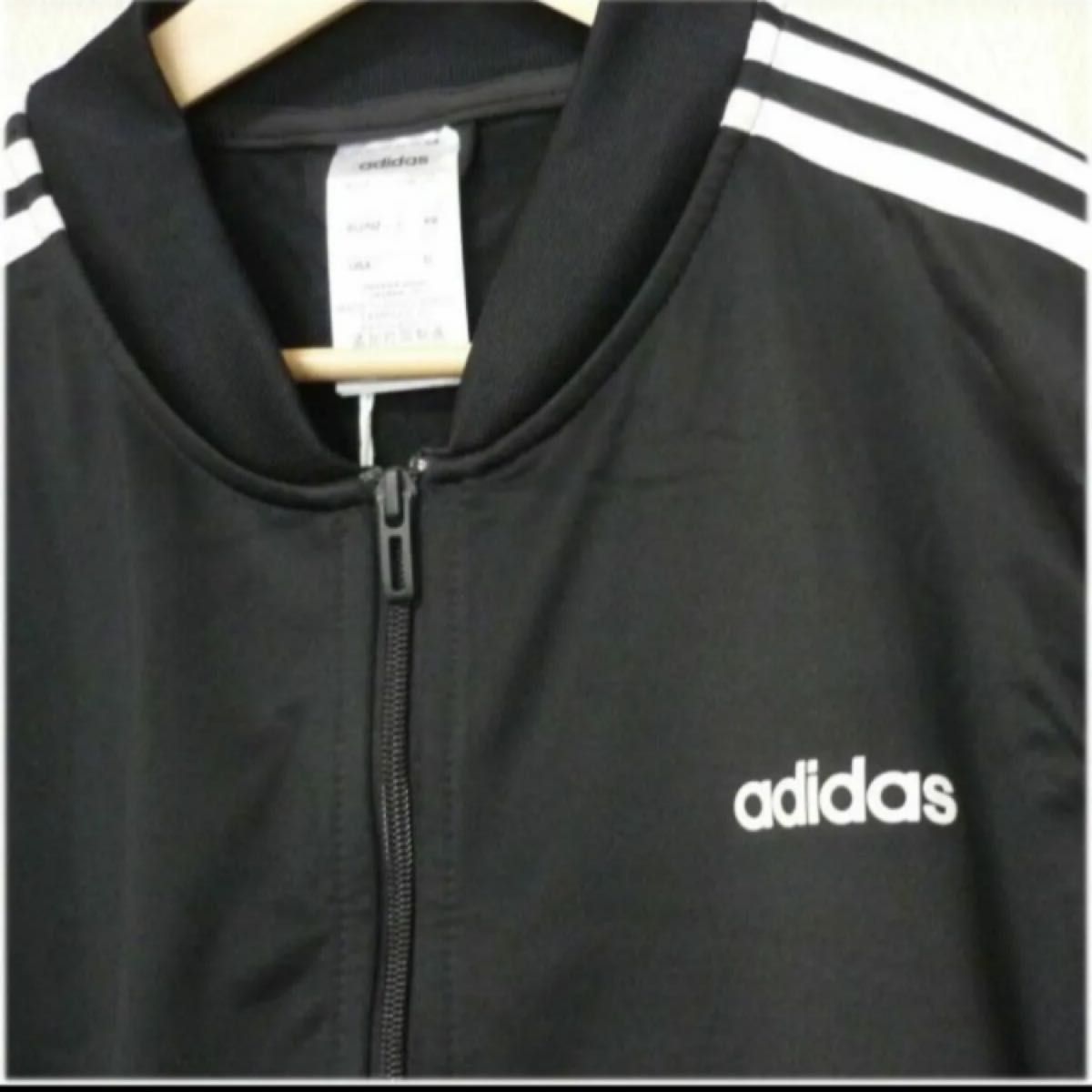 大きいサイズXO(2XL) 新品 アディダス正規品黒ジャージ上下 大きいサイズXO(2XL) 新品 アディダス正規品黒ジャージ上下