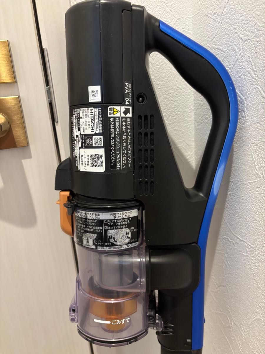 HITACHI コードレス掃除機 PV-BHL3000J BT未使用近 緑LED プロ HITACHI コードレス掃除機 PV-BHL3000J BT未使用近 緑LED プロ