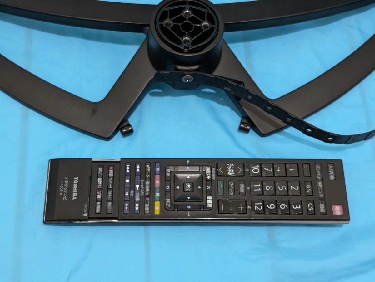台座 説明書 リモコン ネジ のセット Z2 東芝 REGZA 液晶テレビ 台座 説明書 リモコン ネジ のセット Z2 東芝 REGZA 液晶テレビ