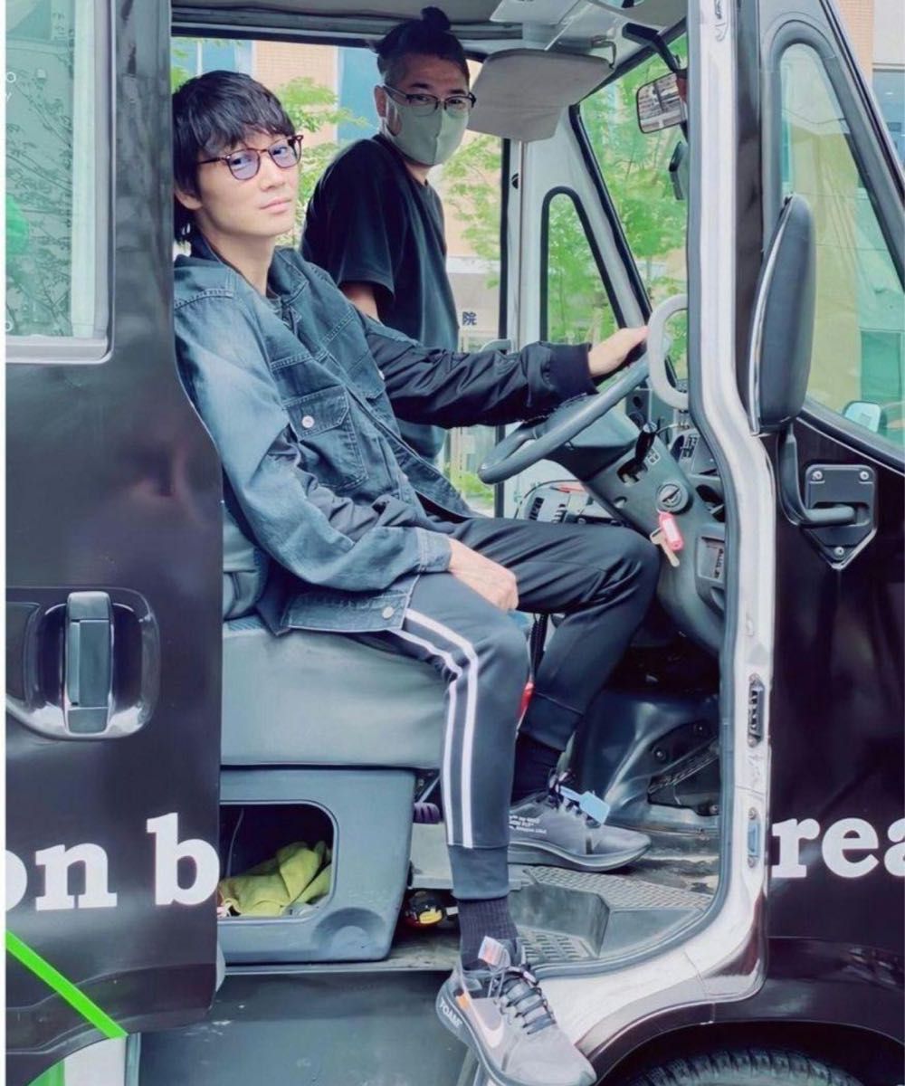 綾野剛着用 sacai Denim x Nylon Twill jacket サイズ2 綾野剛着用 sacai Denim x Nylon Twill jacket サイズ2