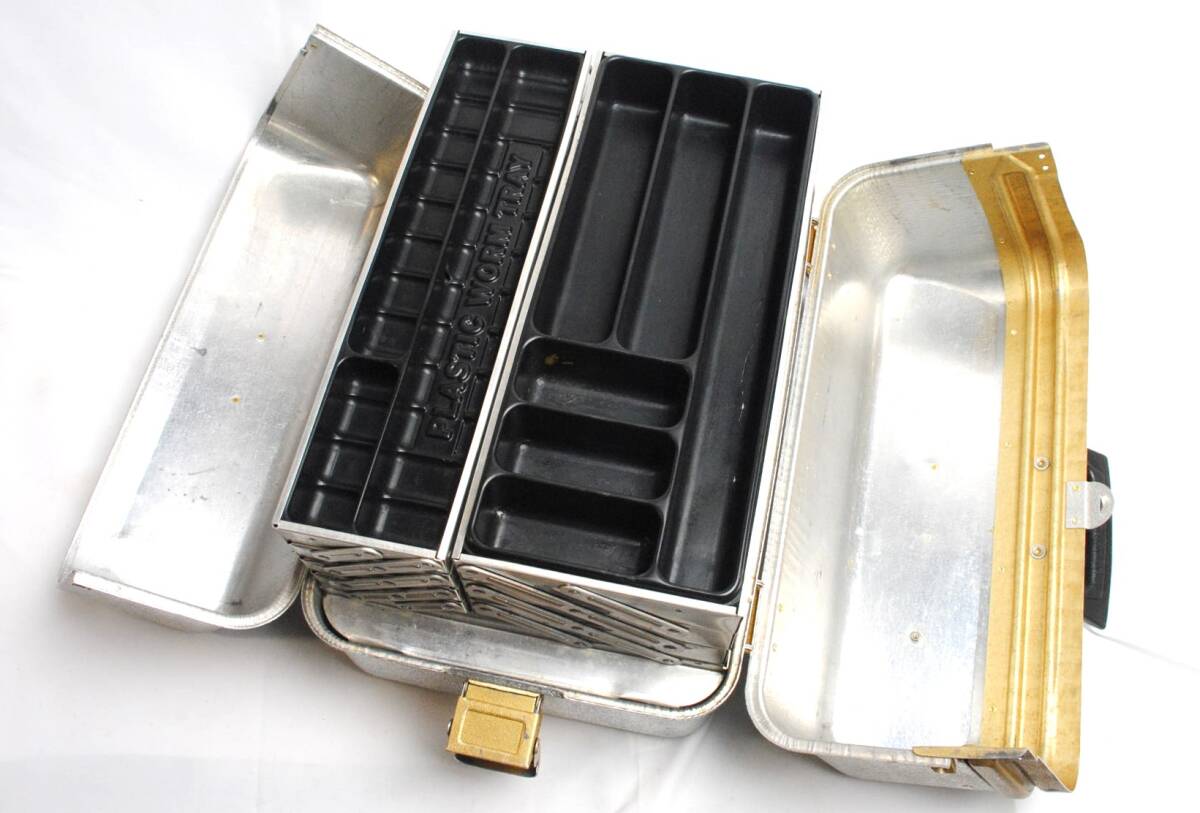 ☆ UMCO 850AS アムコ アルミ タックルボックス オールド ☆ UMCO 850AS アムコ アルミ タックルボックス オールド
