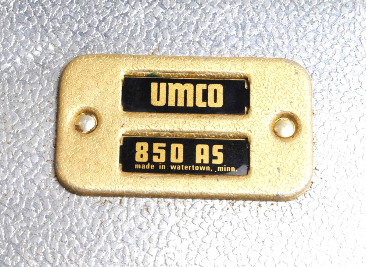 ☆ UMCO 850AS アムコ アルミ タックルボックス オールド ☆ UMCO 850AS アムコ アルミ タックルボックス オールド