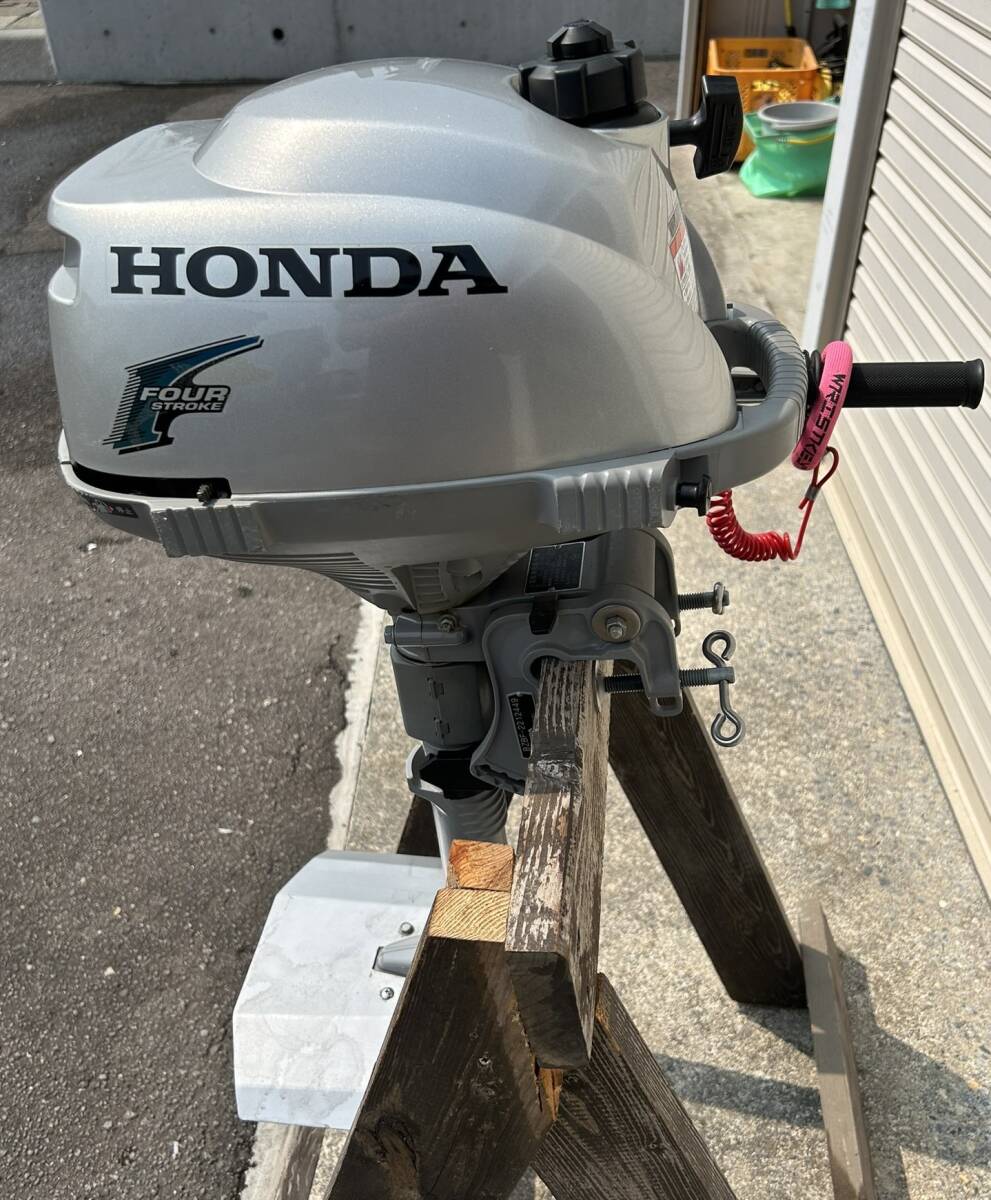 発送無し落札者様引取り限定 ホンダ/HONDA 2馬力 4ストローク 船 発送無し落札者様引取り限定 ホンダ/HONDA 2馬力 4ストローク 船