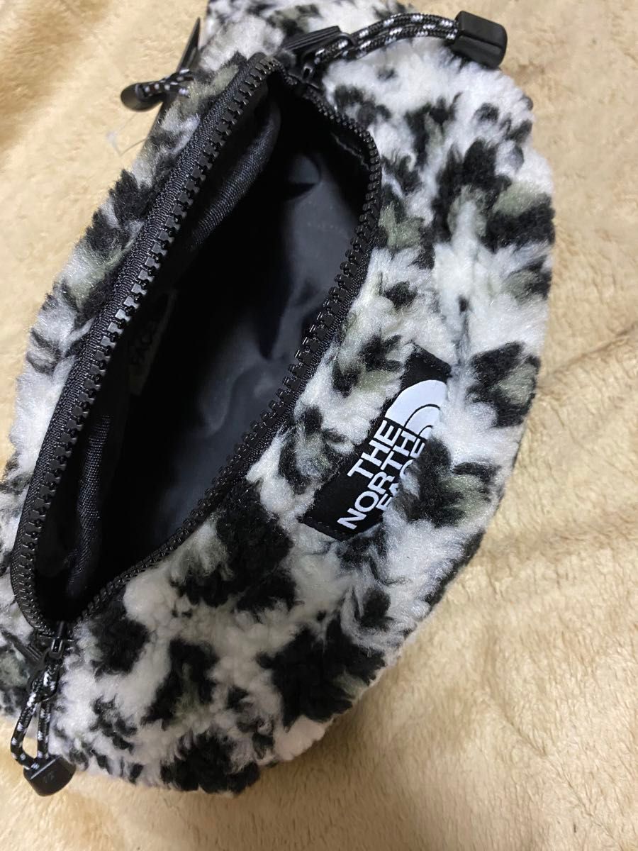 THE NORTH FACE ボディバッグ ヒョウ柄 レオパード ポーチ THE NORTH FACE ボディバッグ ヒョウ柄 レオパード ポーチ