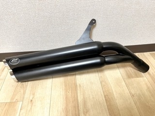 セール中 24時間以内発送 新品ホンダレブル1100用マフラー gem speed製 V1