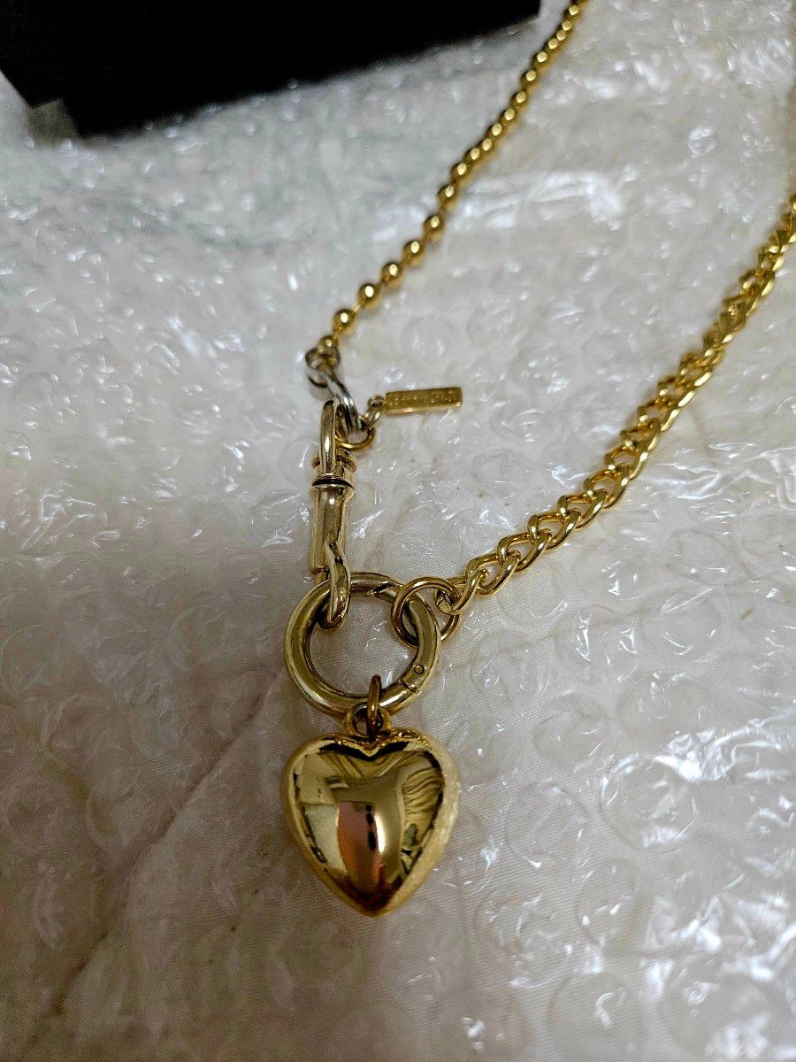 Bijou R.I Puffy Heart Carabiner Necklace レディース Bijou R.I Puffy Heart Carabiner Necklace レディース
