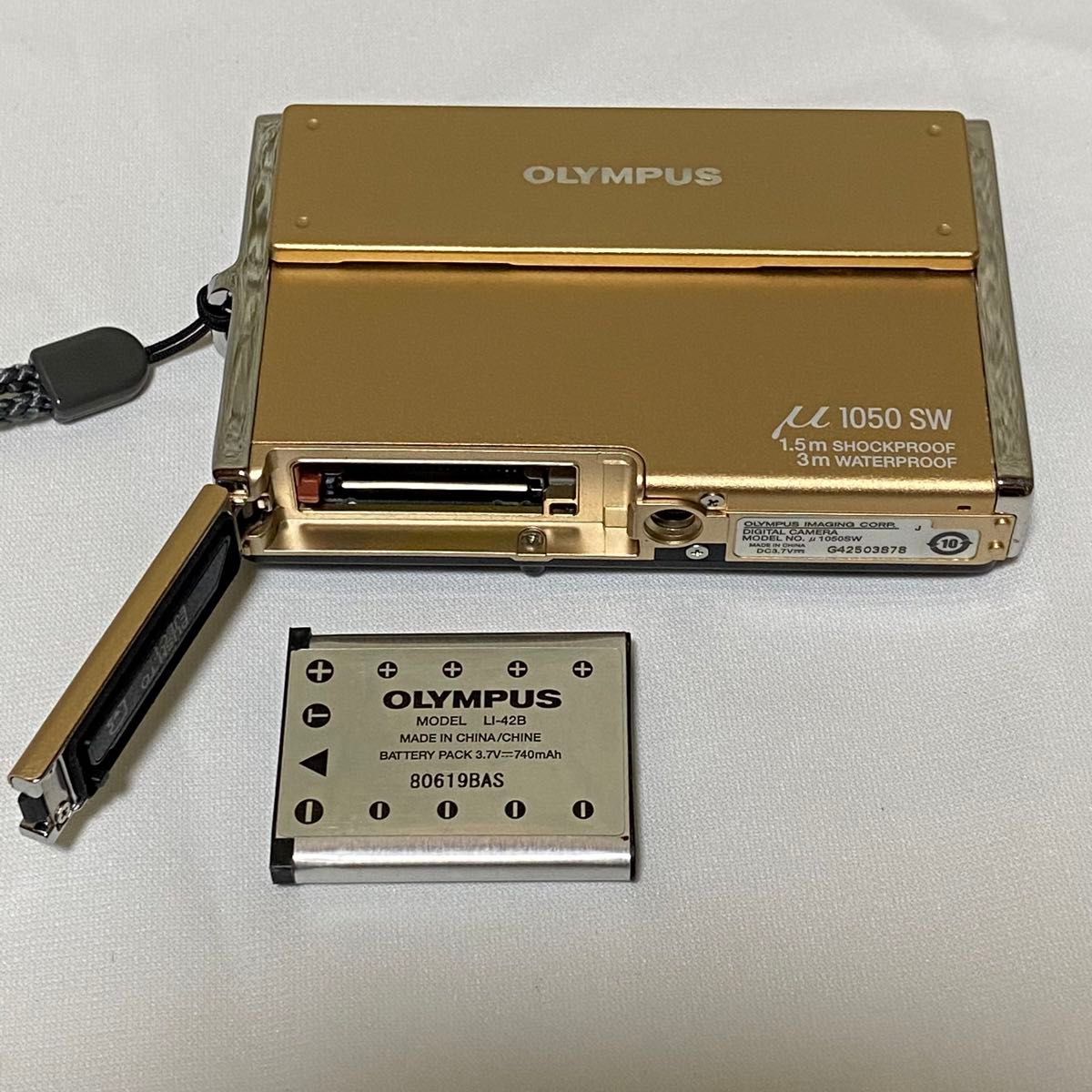 動作確認済み OLYMPUS デジタルカメラ μ1050SW ゴールド 動作確認済み OLYMPUS デジタルカメラ μ1050SW ゴールド