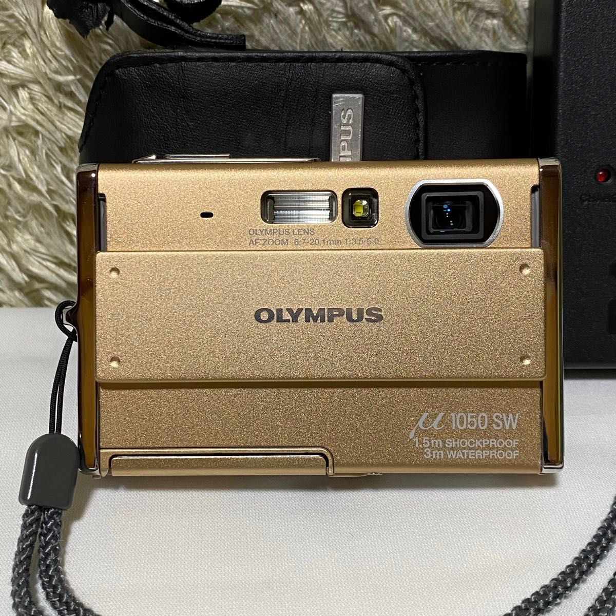 動作確認済み OLYMPUS デジタルカメラ μ1050SW ゴールド 動作確認済み OLYMPUS デジタルカメラ μ1050SW ゴールド