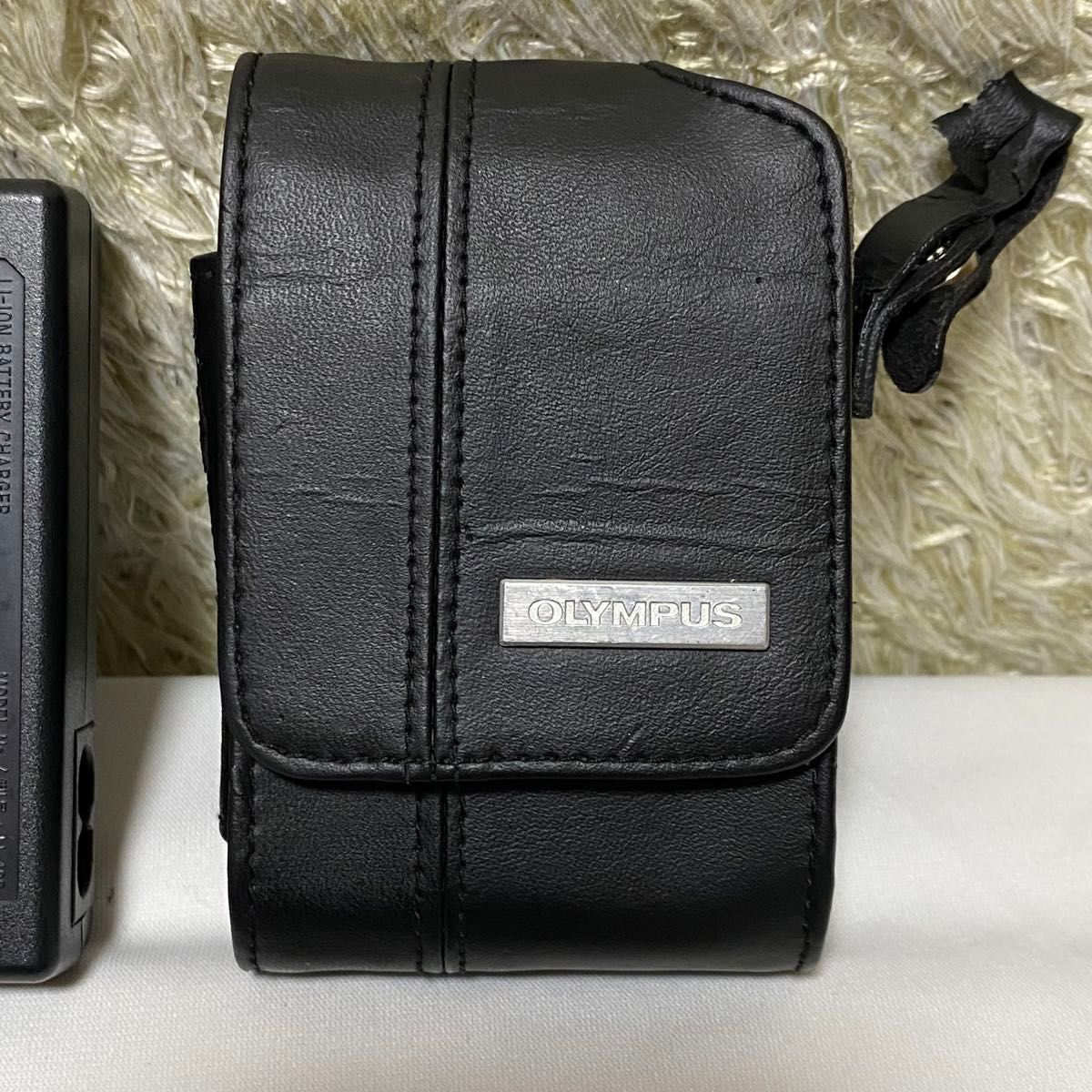 動作確認済み OLYMPUS デジタルカメラ μ1050SW ゴールド 動作確認済み OLYMPUS デジタルカメラ μ1050SW ゴールド