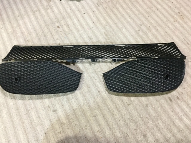 BENZ W213 E Class original front under grill 3 point A2138850622