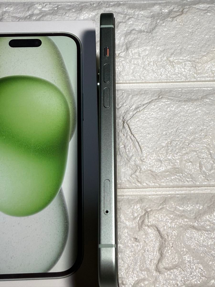 美品】Apple iPhone 15 128GB グリーン SIMフリー AppleCare+ 美品】Apple iPhone 15 128GB グリーン SIMフリー AppleCare+