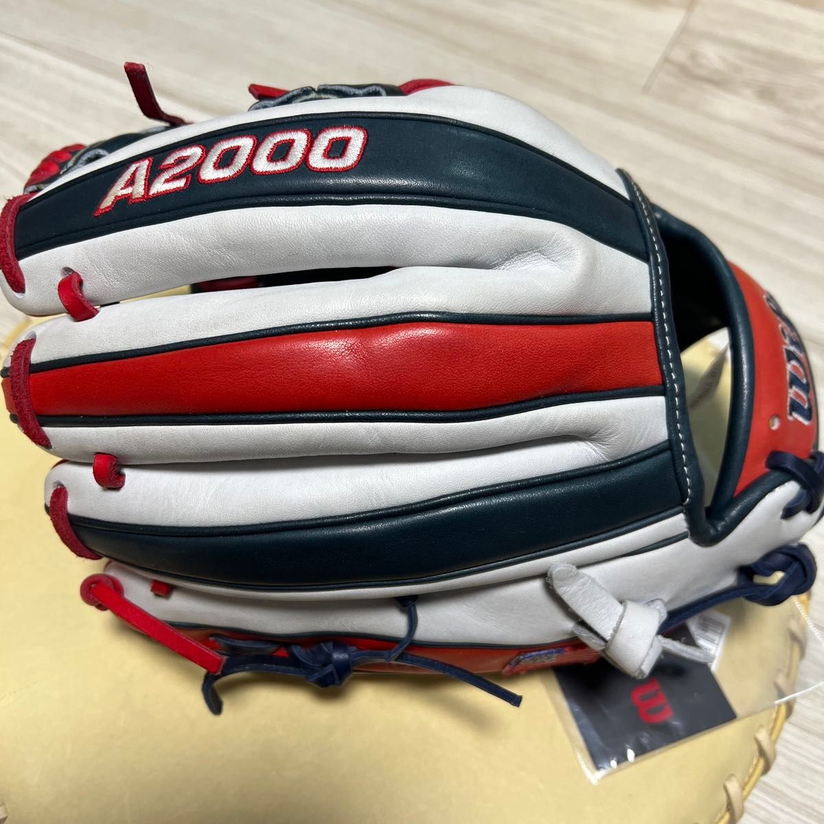 ウィルソン(Wilson)A2000 COUNTRY USAモデル 硬式用 グローブ ウィルソン(Wilson)A2000 COUNTRY USAモデル 硬式用 グローブ