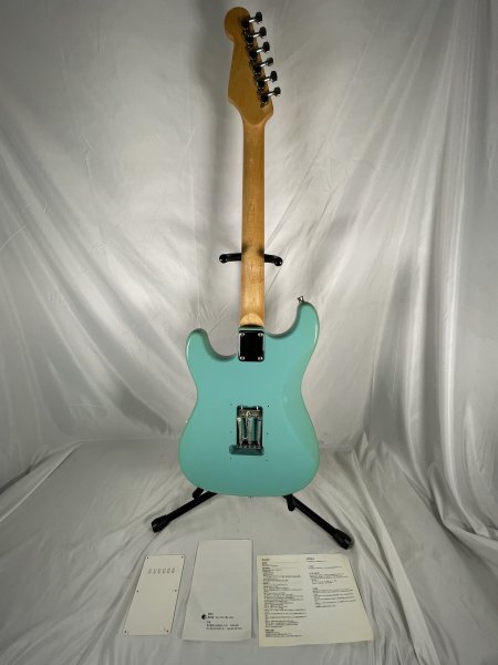 [ used * present condition goods ]Photo Genic Photogenic Fender Stratocaster electric guitar Sky blue white string less case attaching 1FS-T180-11E1