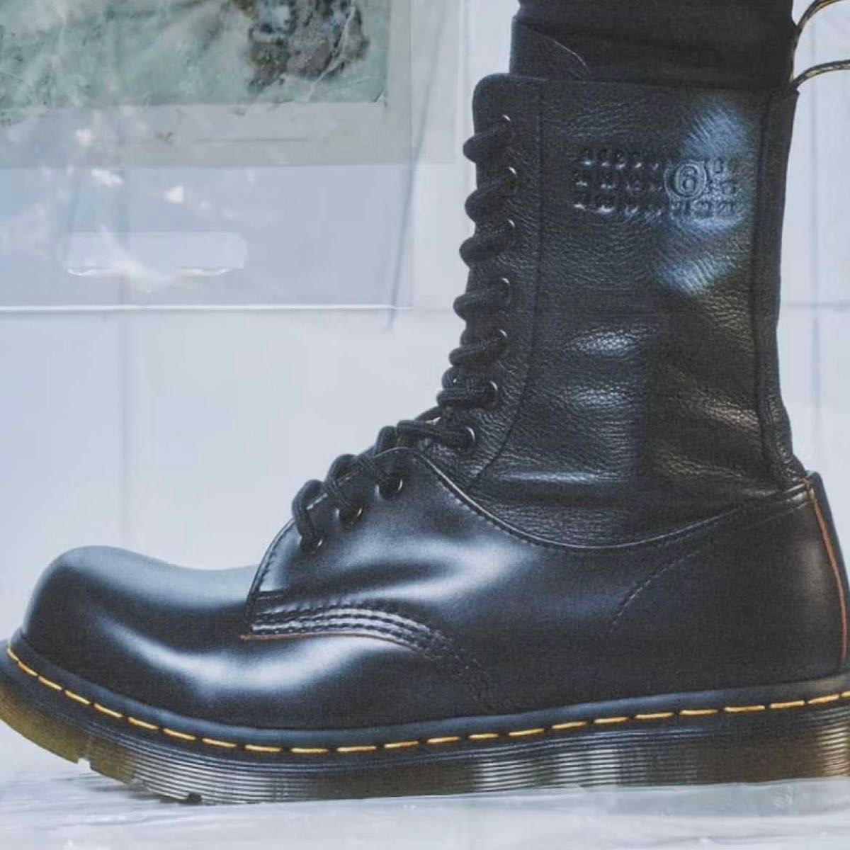 MM6 メゾンマルジェラ x Dr Martens ドクターマーチン ブーツ MM6 メゾンマルジェラ x Dr Martens ドクターマーチン ブーツ