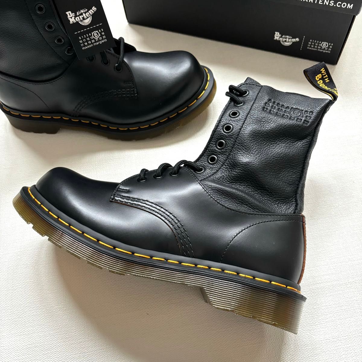 MM6 メゾンマルジェラ x Dr Martens ドクターマーチン ブーツ MM6 メゾンマルジェラ x Dr Martens ドクターマーチン ブーツ