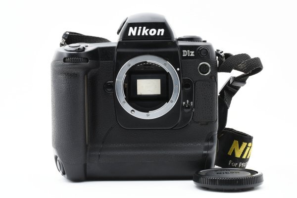 * Junk * Nikon D1x корпус #17192