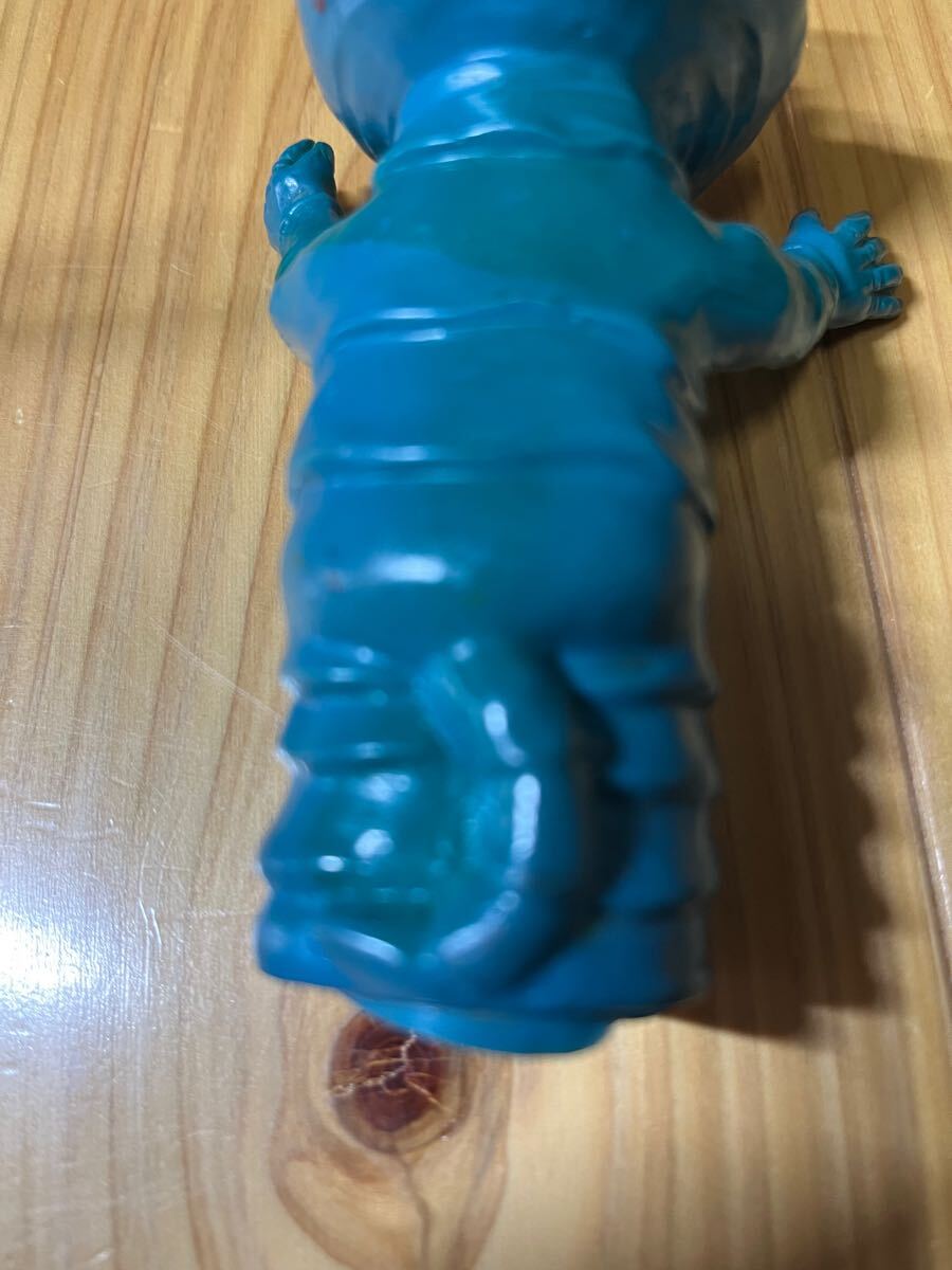 中古品】円谷コミュニケーションズ ソフビシリーズ 怪獣郷 中古品】円谷コミュニケーションズ ソフビシリーズ 怪獣郷
