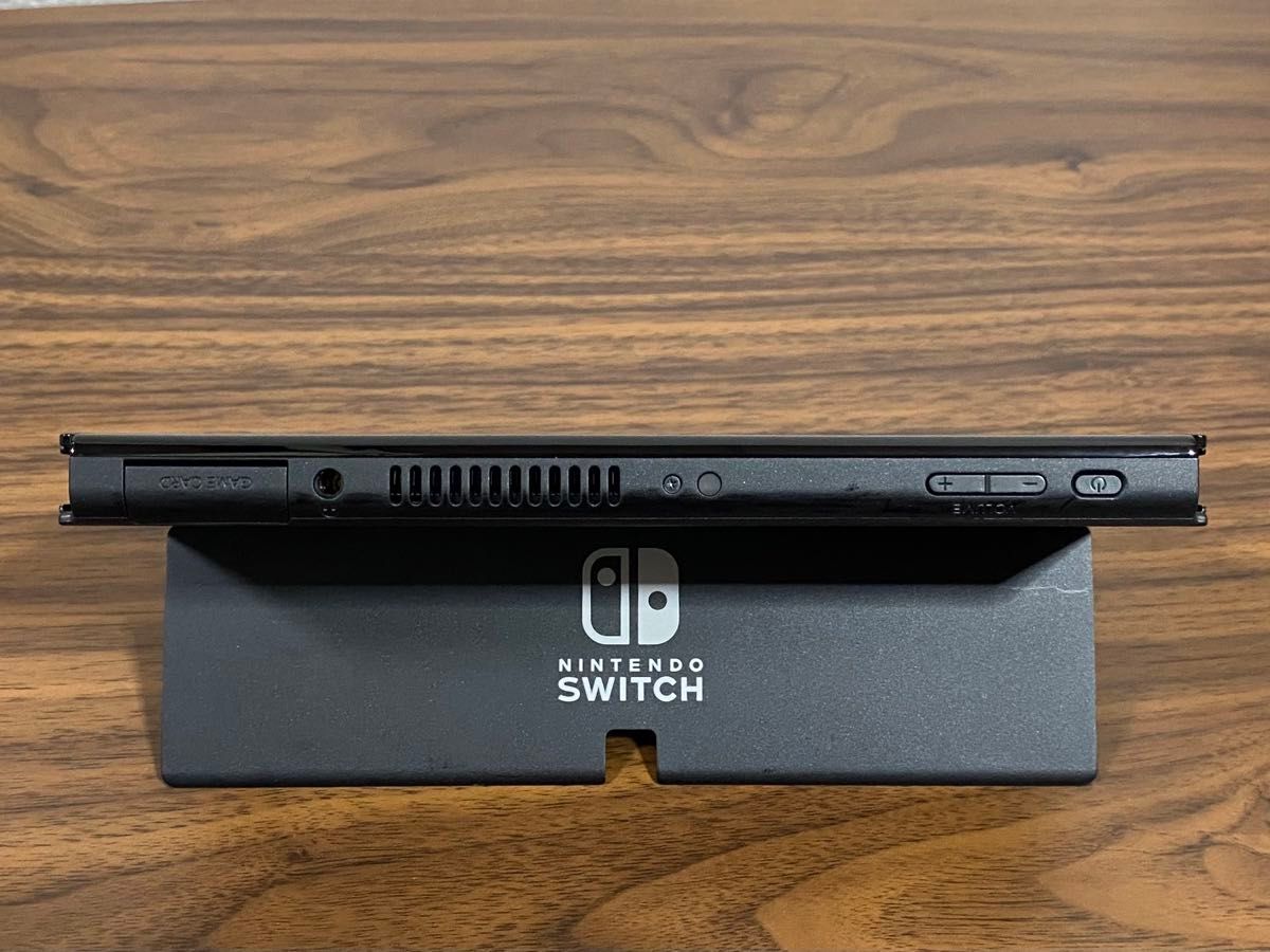 Nintendo Switch 有機EL モデル HEG-001 本体 中古 2023 任天堂 Nintendo Switch 有機EL モデル HEG-001 本体 中古 2023 任天堂