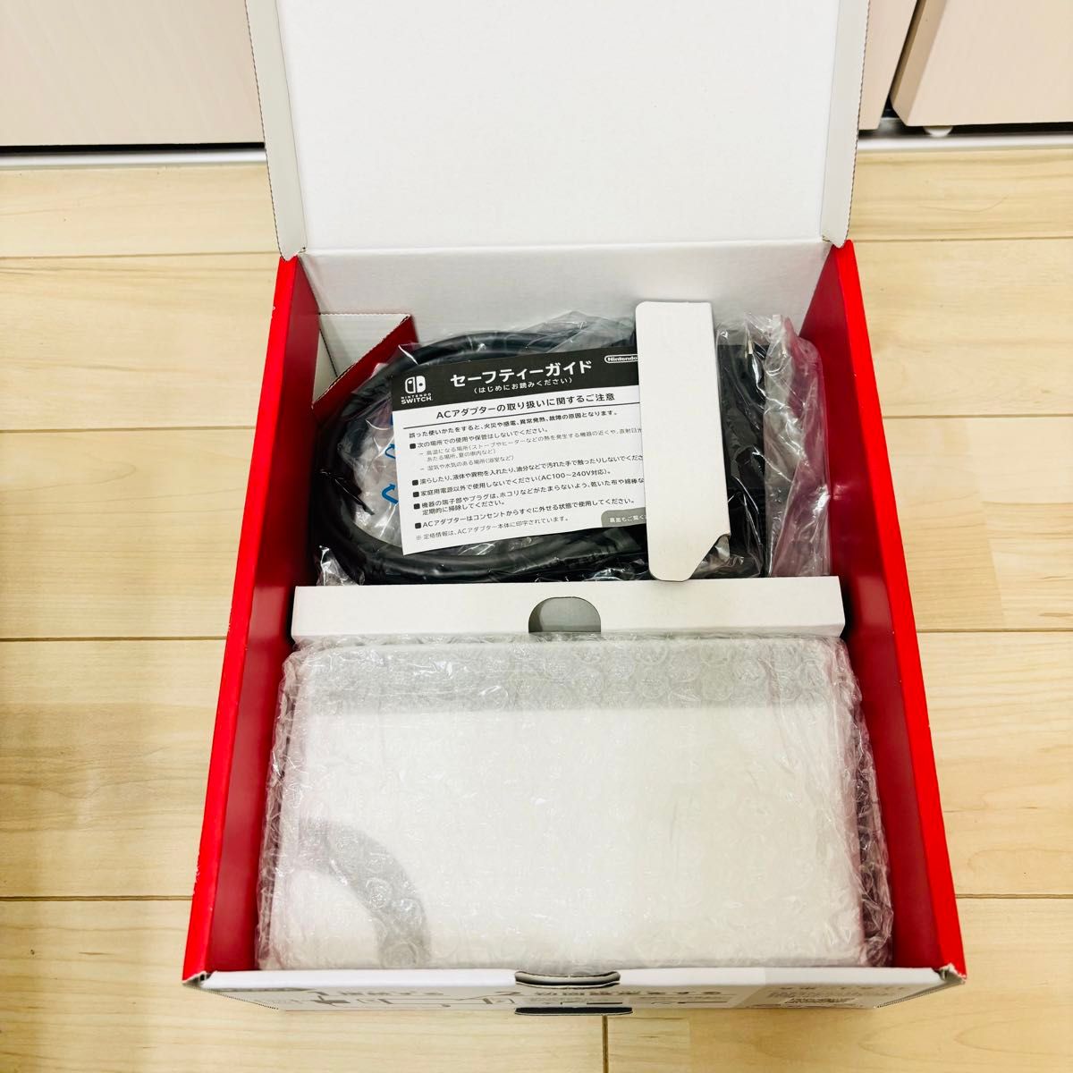 未使用に近い】2024年購入 有機EL Nintendo Switch ニンテンドー 未使用に近い】2024年購入 有機EL Nintendo Switch ニンテンドー