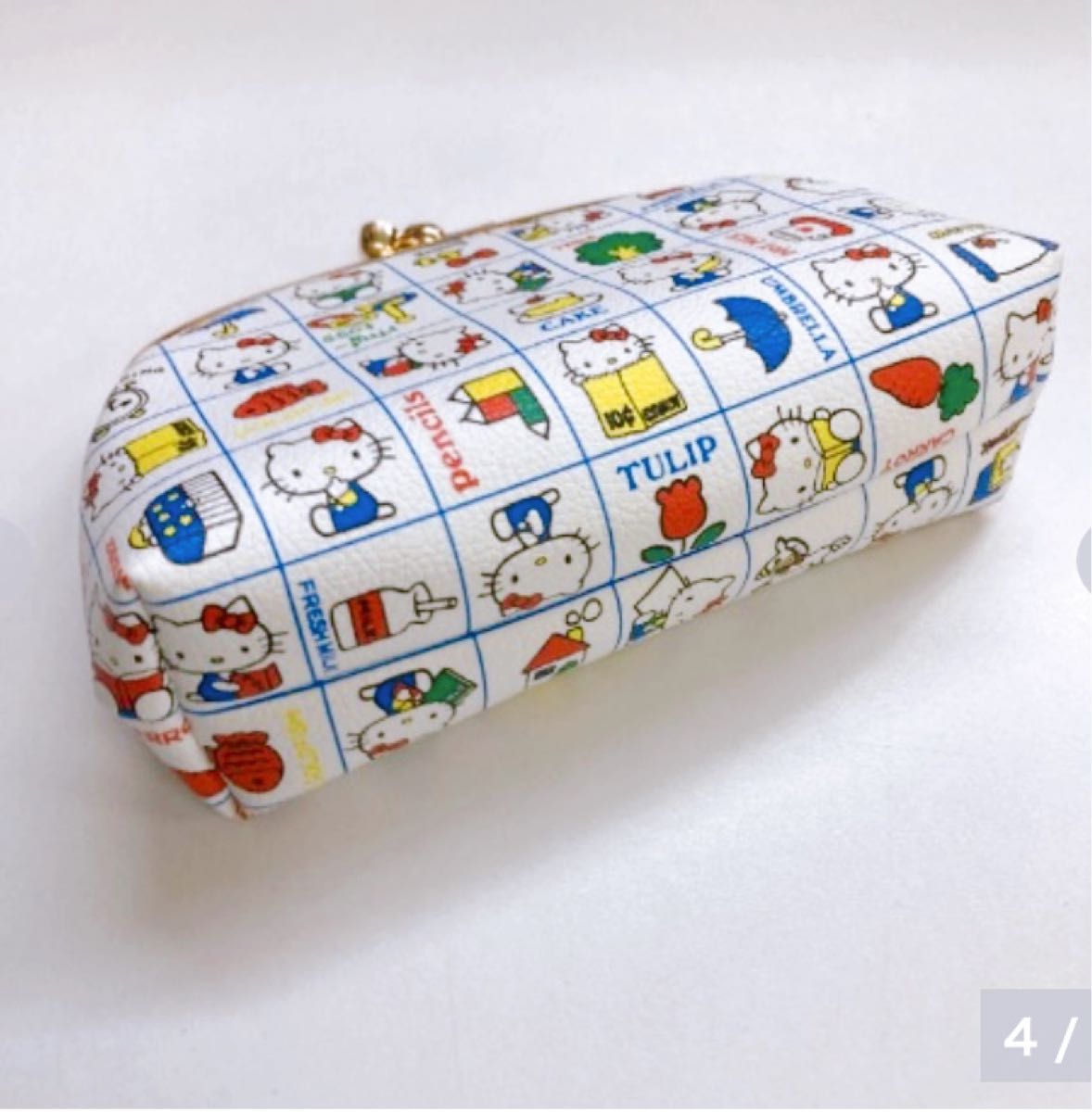 ハローキティ レトロ がま口ポーチ タグ付き新品 本日発送 ハローキティ レトロ がま口ポーチ タグ付き新品 本日発送