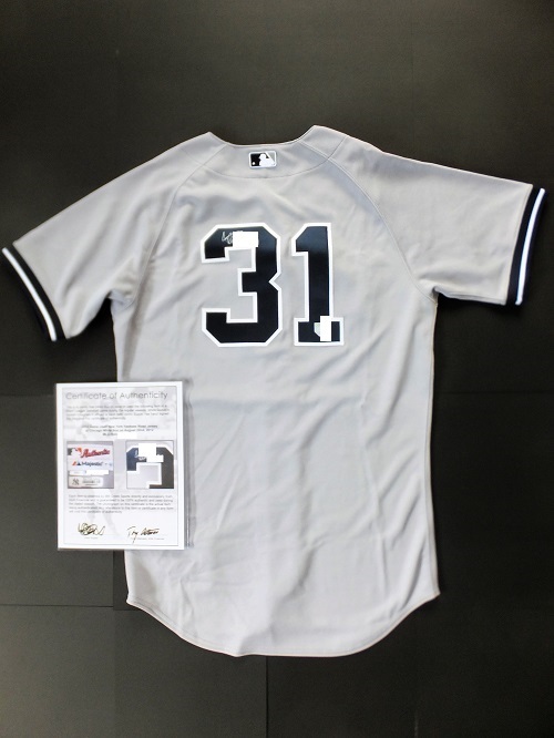 134000円 レア!イチロー 2012年ヤンキース元年実使用 直筆 134000円 レア!イチロー 2012年ヤンキース元年実使用 直筆
