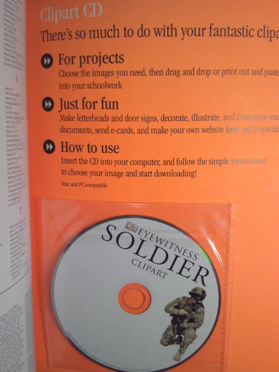 英語/アイウィットネス図鑑CD・ポスター付「DK Eyewitness:Soldier兵士」Simon Adams著 
