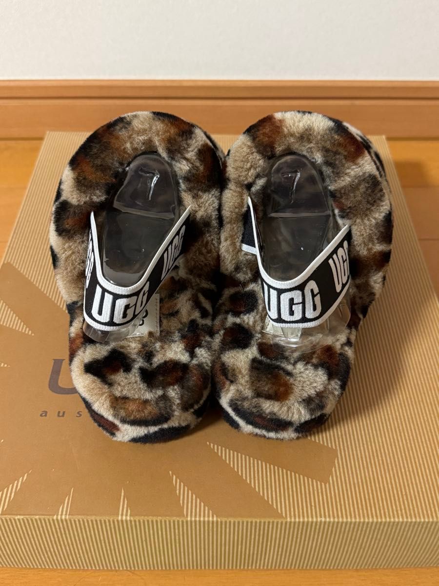 UGG FLUFF YEAH SLIDE LEOPARD UGG サンダル ヒョウ柄 UGG FLUFF YEAH SLIDE LEOPARD UGG サンダル ヒョウ柄