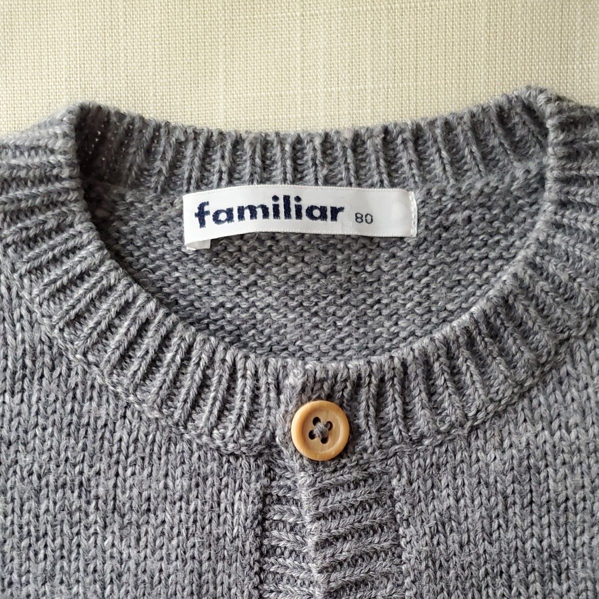 美品】80size ファミリア キッズ ニットカーディガン 女の子 美品】80size ファミリア キッズ ニットカーディガン 女の子