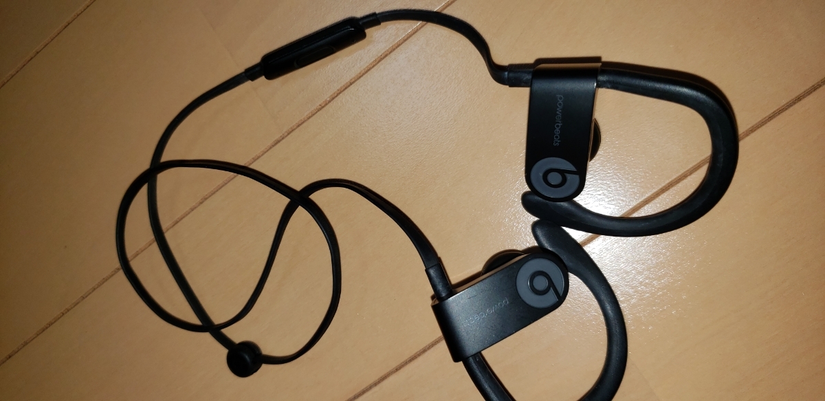 送料無料　イヤホン　Powerbeats 2 ビーツ ワイヤレスイヤホン　Bluetooth