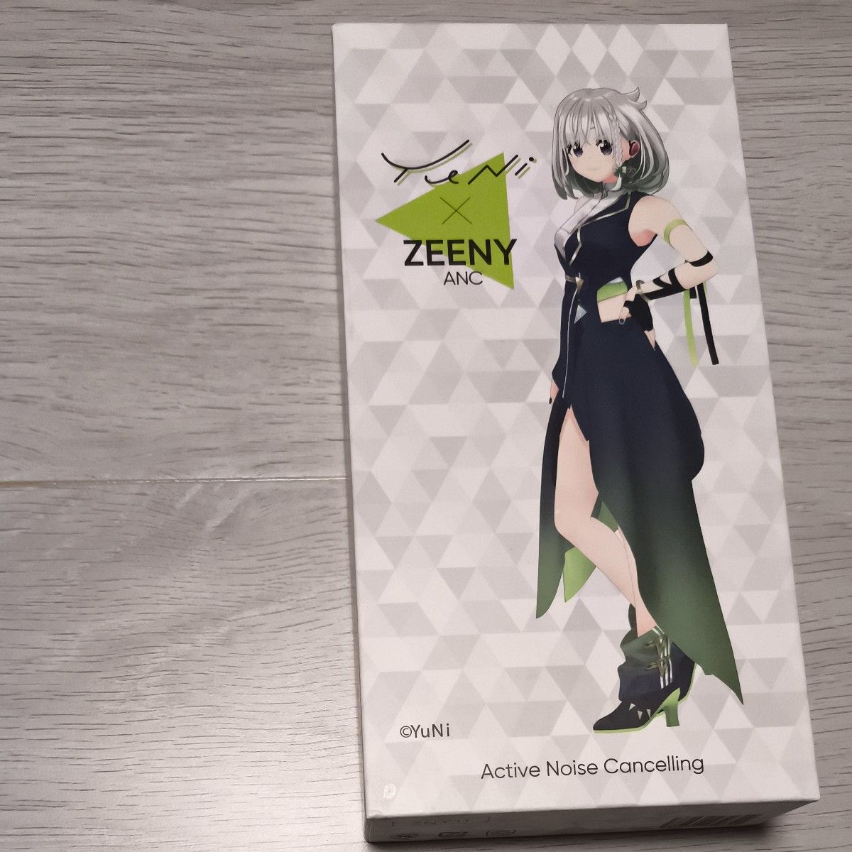 Zeeny ANC × YuNi イヤホン