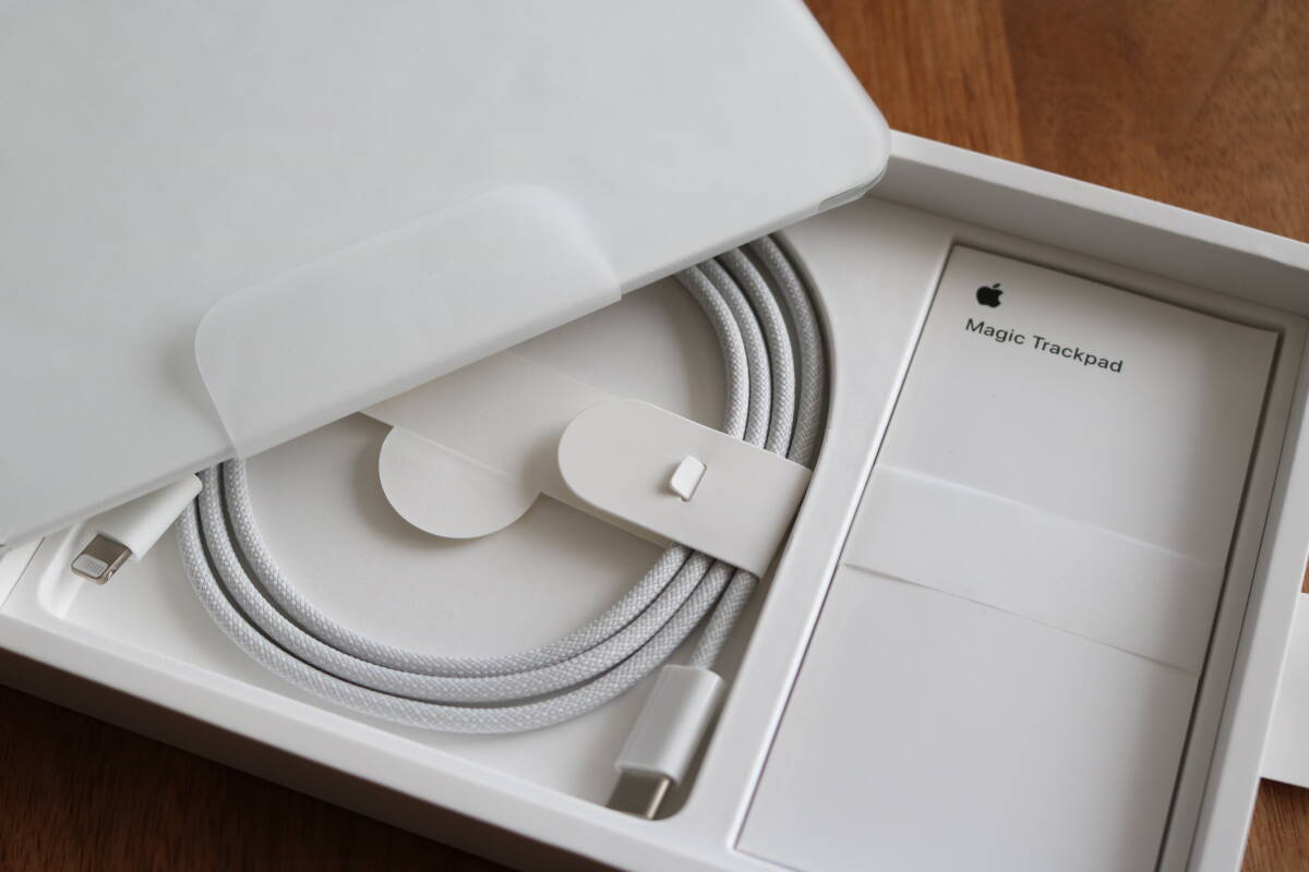 編み込み式USB-C Lightningケーブル未使用