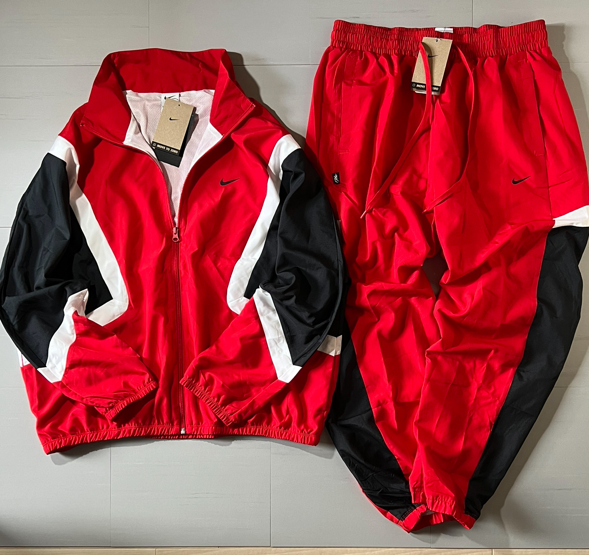Yahoo!オークション - NIKE ナイキ ウインドブレーカー 上下 Yahoo!オークション - NIKE ナイキ ウインドブレーカー 上下