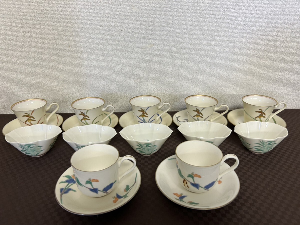 香蘭社花金彩カップとソーサー5客セット 香蘭社花金彩カップとソーサー5客セット