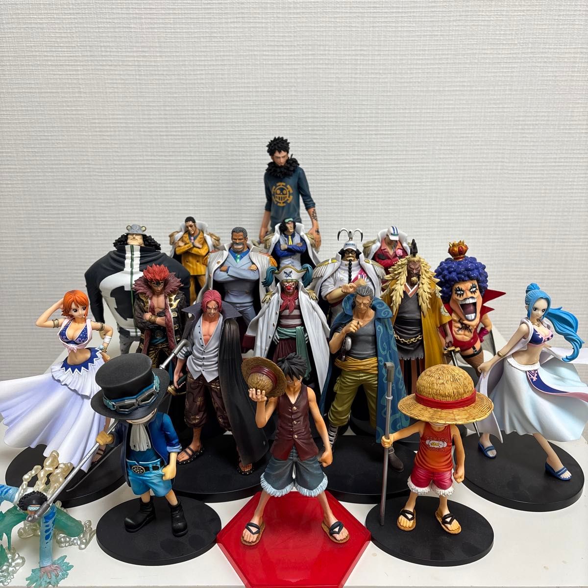 ワンピース フィギュア セット(19体)|Yahoo!フリマ(旧PayPay ワンピース フィギュア セット(19体)|Yahoo!フリマ(旧PayPay