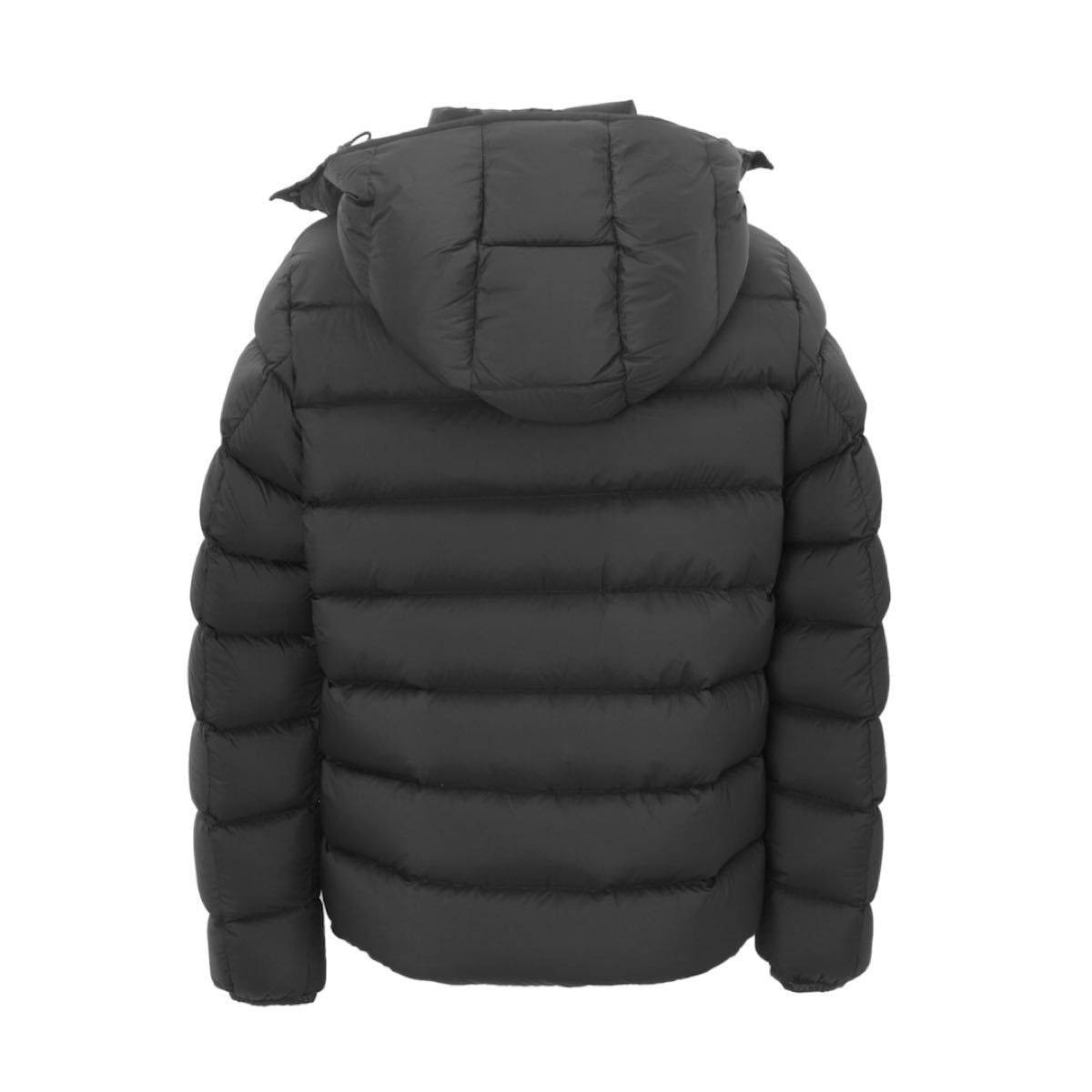 新品未使用】MONCLER モンクレール Ume サイズ7 ショートダウン 新品未使用】MONCLER モンクレール Ume サイズ7 ショートダウン