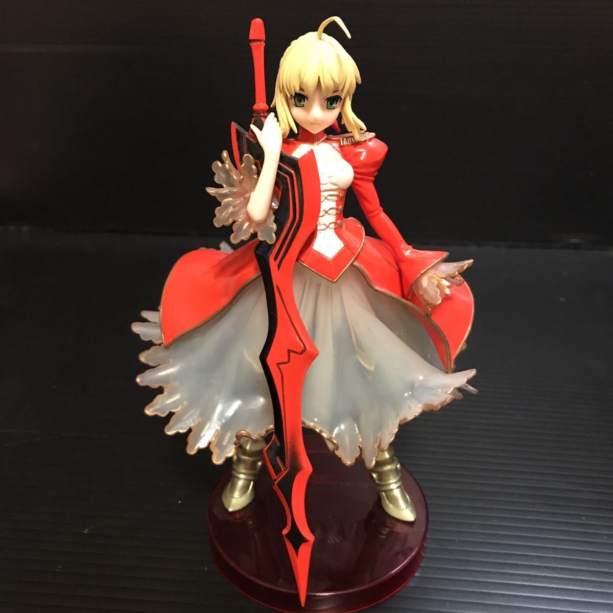 ヤフオク Fate Extra エクストラフィギュア セイバー 赤の