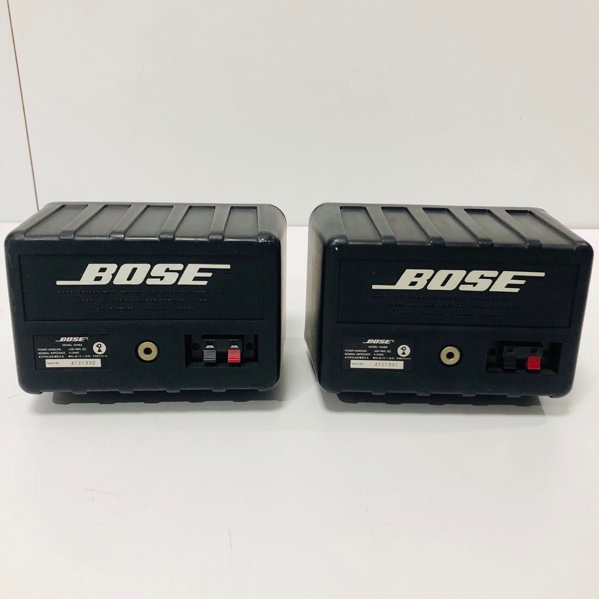 シリアル連番 BOSE 101 MM スタンド付き TS-1 スピーカー ペア シリアル連番 BOSE 101 MM スタンド付き TS-1 スピーカー ペア