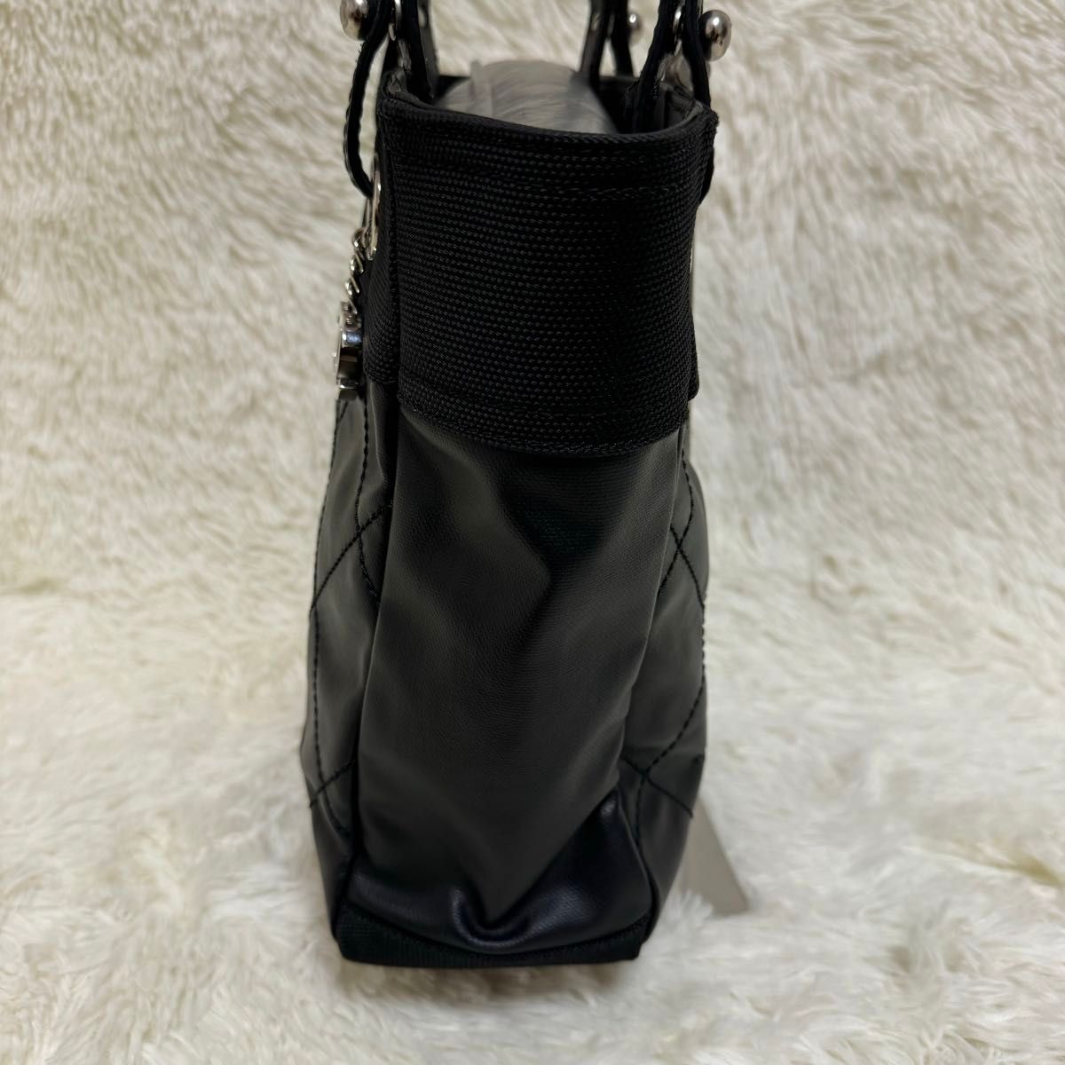 CHANEL シャネル パリビアリッツトートバッグ ハンドバッグ 黒 CHANEL シャネル パリビアリッツトートバッグ ハンドバッグ 黒
