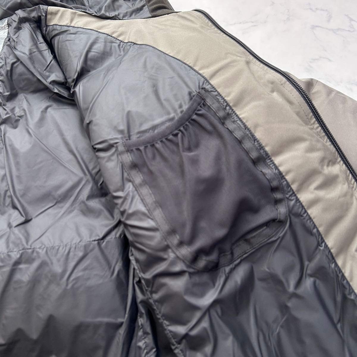 新品 TIGORA ULTIMATE ダウンジャケット スポーツウェア 2XL 新品 TIGORA ULTIMATE ダウンジャケット スポーツウェア 2XL