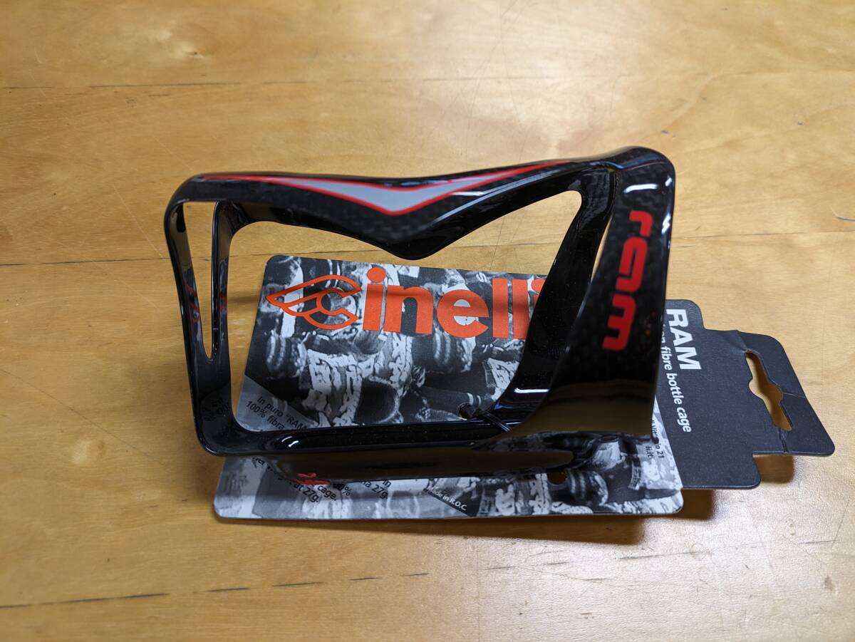 デッドストック 未使用 CINELLI RAM ボトルケージ ブラック デッドストック 未使用 CINELLI RAM ボトルケージ ブラック