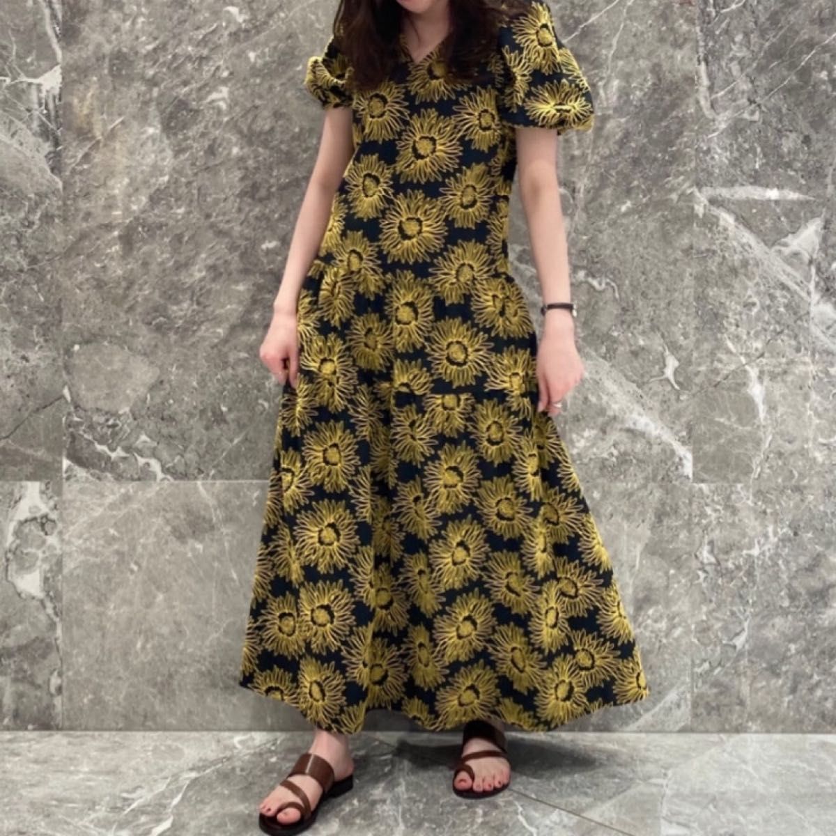 アルアバイル ルルウィルビー SUNFLOWER刺繍ワンピース アルアバイル ルルウィルビー SUNFLOWER刺繍ワンピース ひまわり