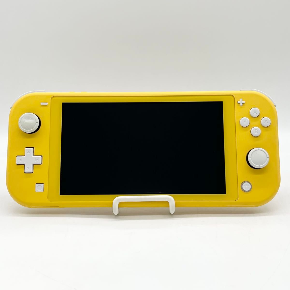 液晶美品】Switch Lite スイッチライトイエロー 本体 動作品 液晶美品】Switch Lite スイッチライトイエロー 本体 動作品