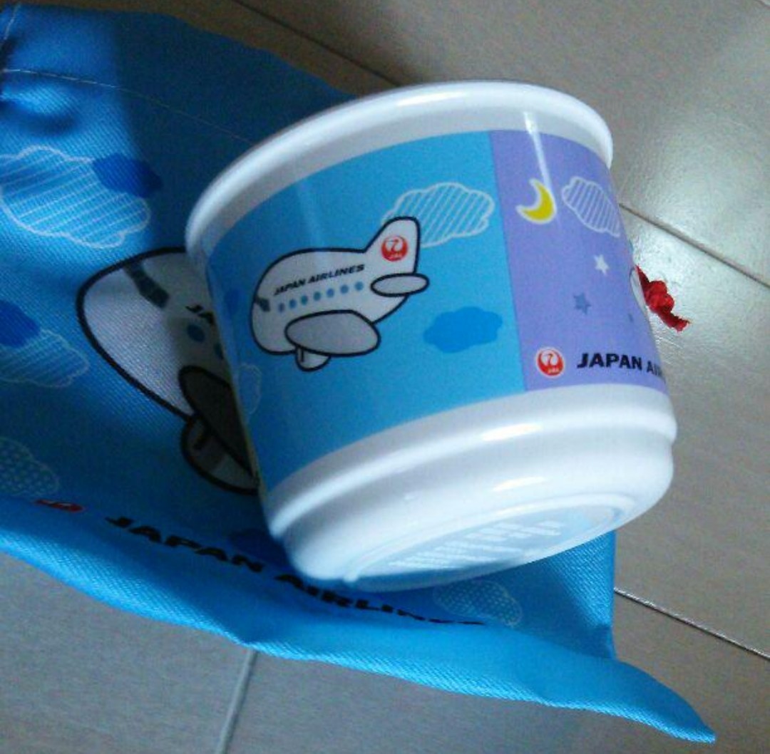 JAL 飛行機柄 マグカップ & 専用 巾着袋 新品
