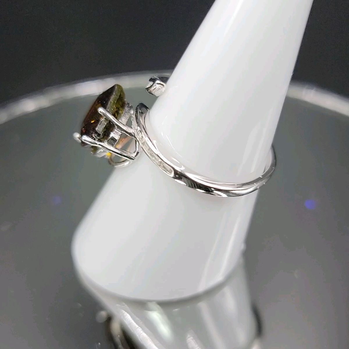 来年の干支シリーズ【新品】天然スモーキークオーツ フリーサイズリング silver925 ★ 蛇デザイン