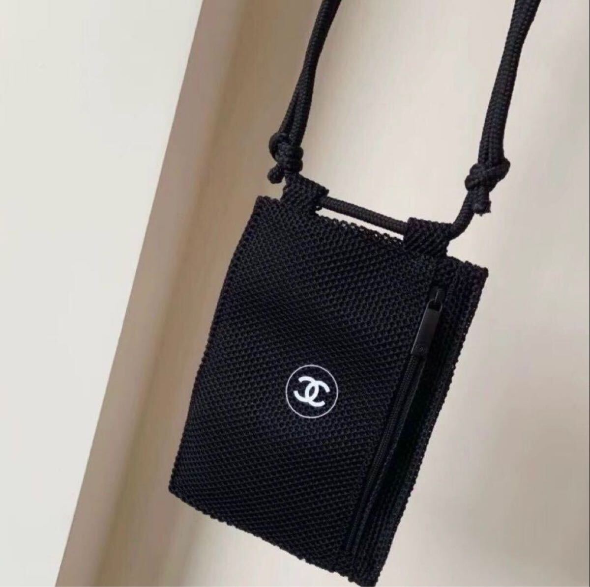 限定 新作2024年シャネルCHANEL ノベルティショルダーポーチ 限定 新作2024年シャネルCHANEL ノベルティショルダーポーチ