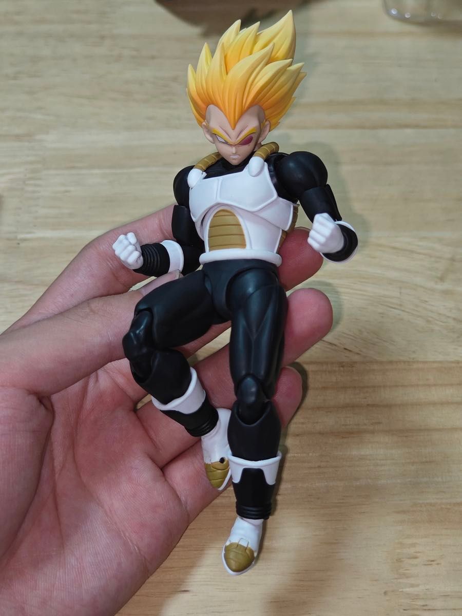 海外限定s.h.figuartsドラゴンボール 超サイヤ人ベジータゼノ&マスク顔 海外限定s h figuartsドラゴンボール 超サイヤ人ベジータゼノ