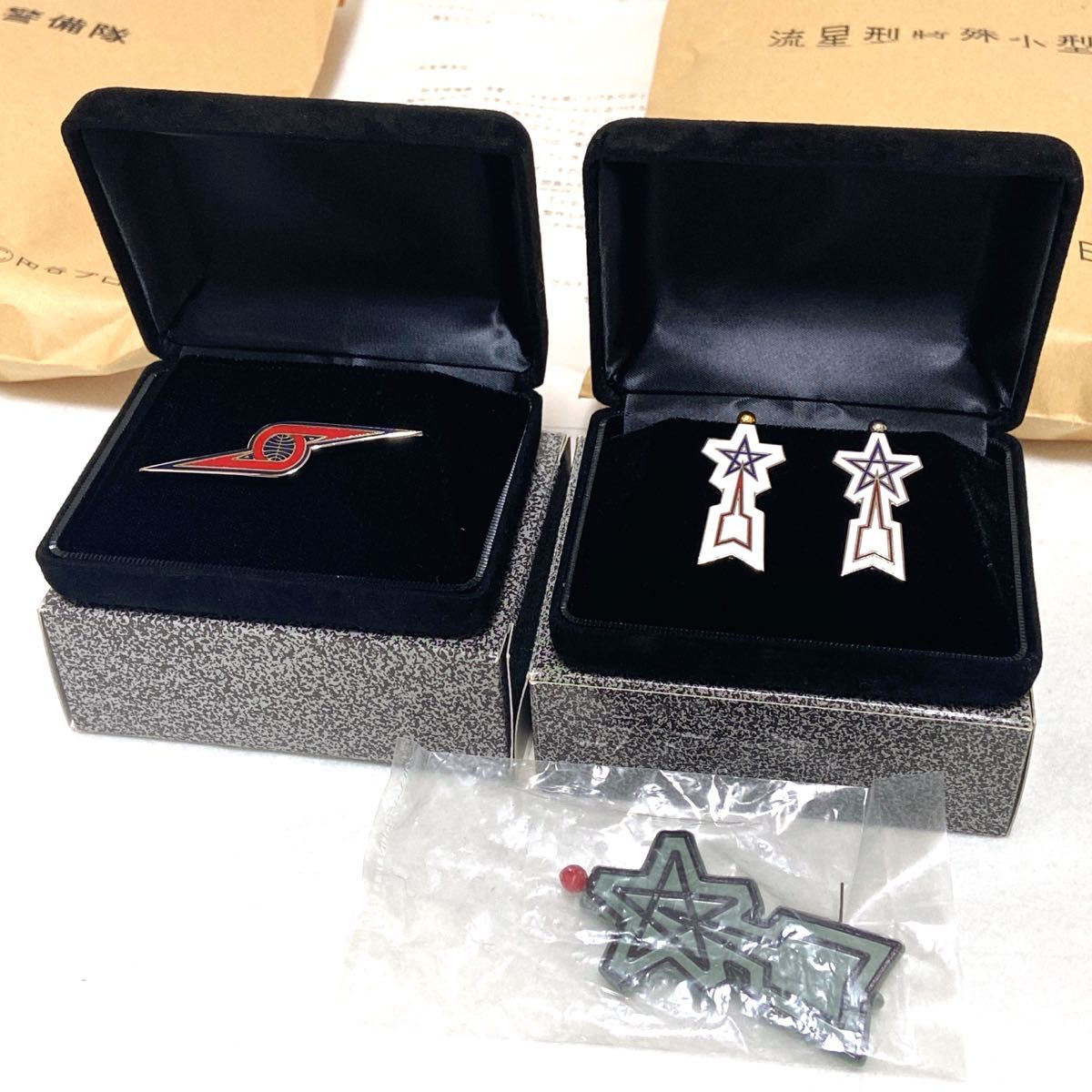 限定品】M1号 流星バッチ ウルトラ警備隊バッチ 地球防衛軍 限定品】M1号 流星バッチ ウルトラ警備隊バッチ 地球防衛軍